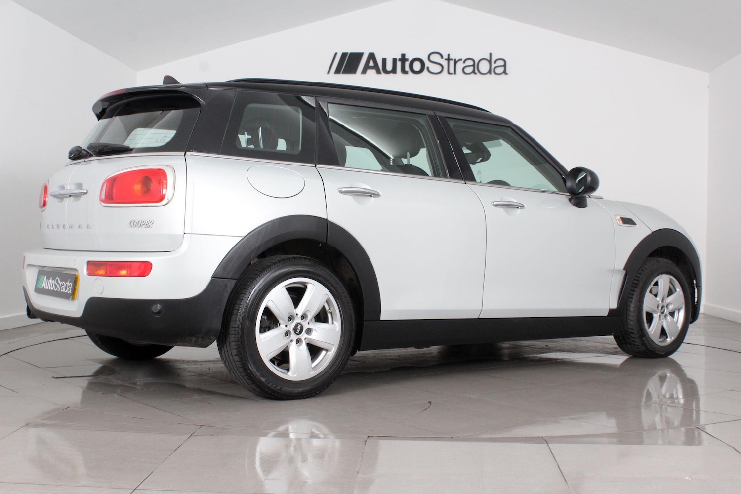 Used MINI Clubman 2017 for sale - 76992383: Photo 22