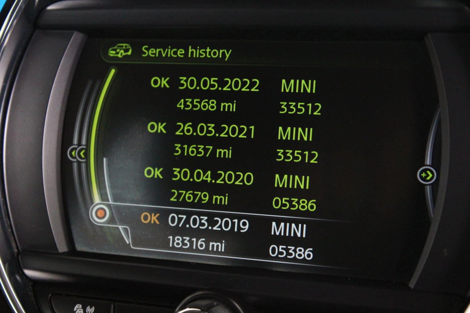 Used MINI Clubman 2017 for sale - 76992383: Photo 34