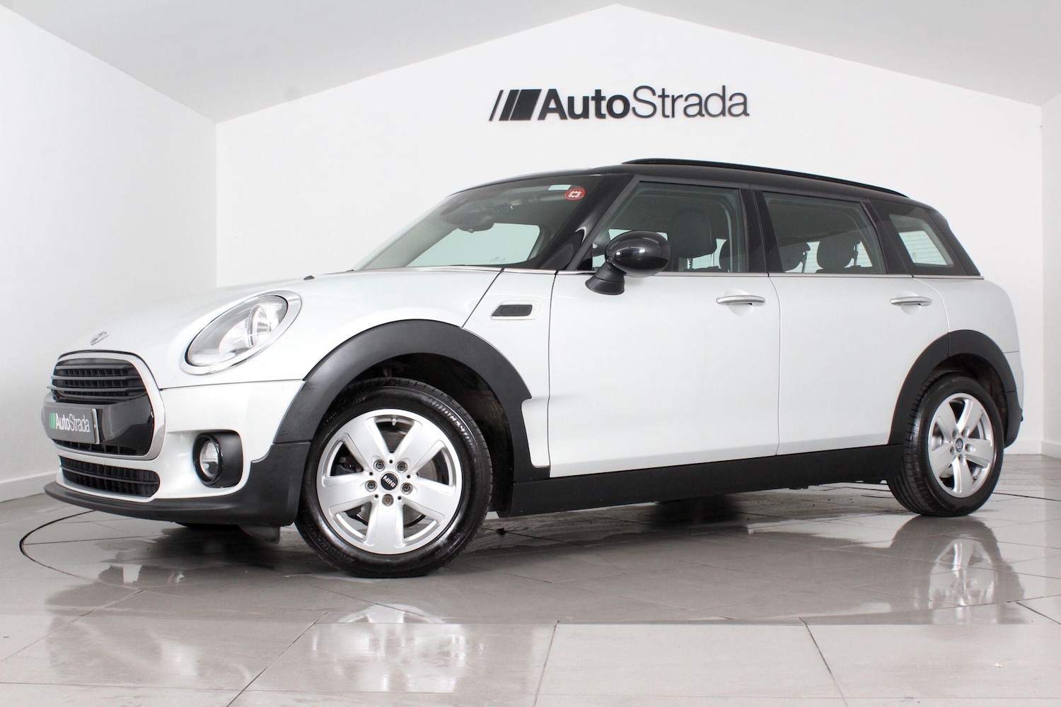 Used MINI Clubman 2017 for sale - 76992383: Photo 6