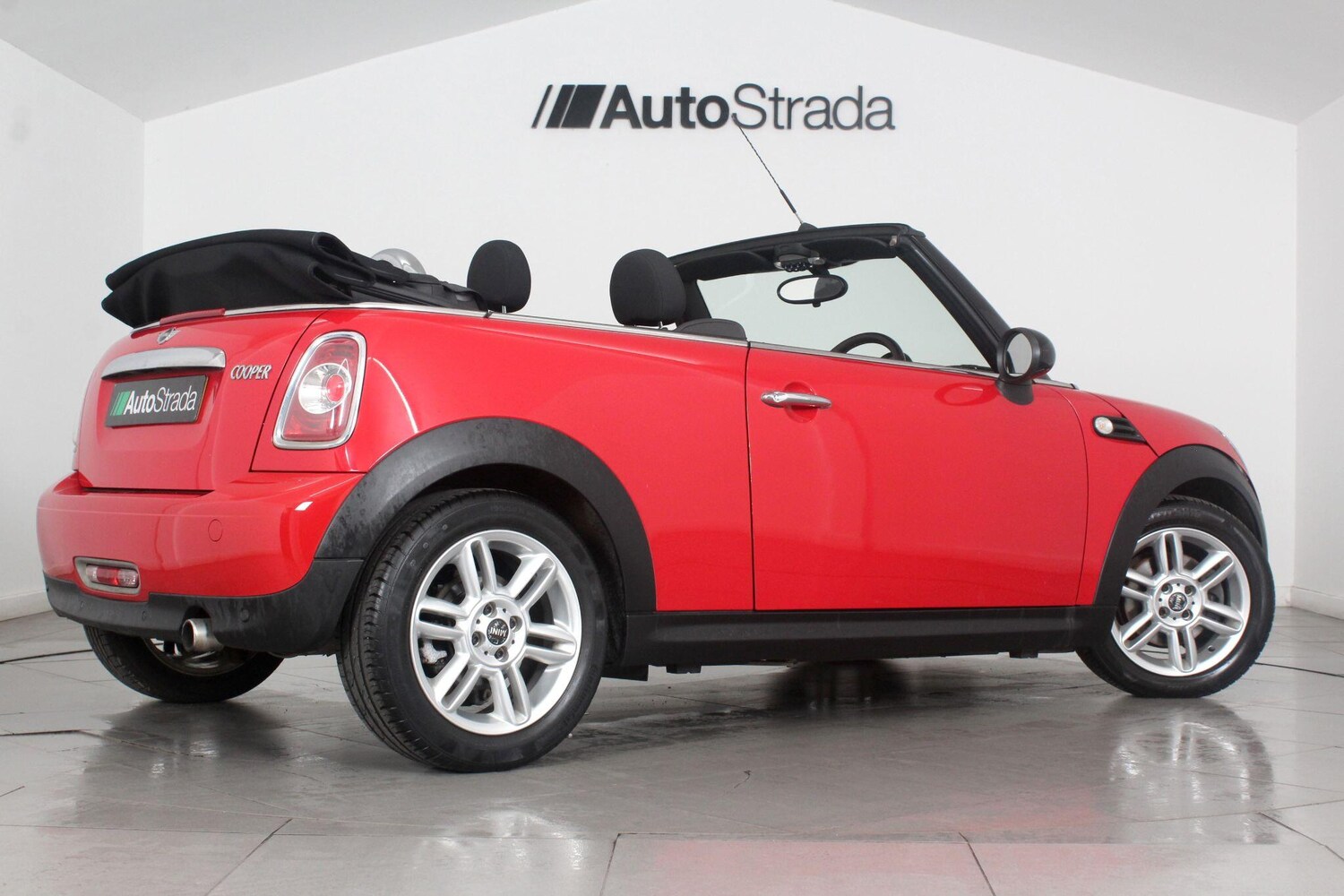 Used MINI Convertible for sale - 76994635: Photo 14