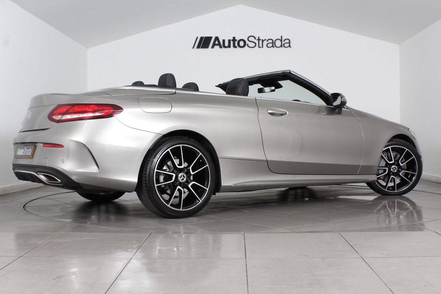 Used Mercedes-Benz C Class 2019 for sale - 76989932: Photo 14