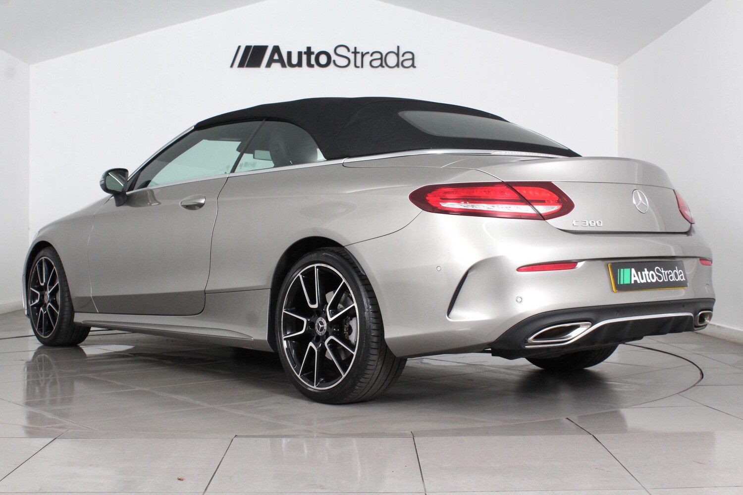 Used Mercedes-Benz C Class 2019 for sale - 76989932: Photo 31