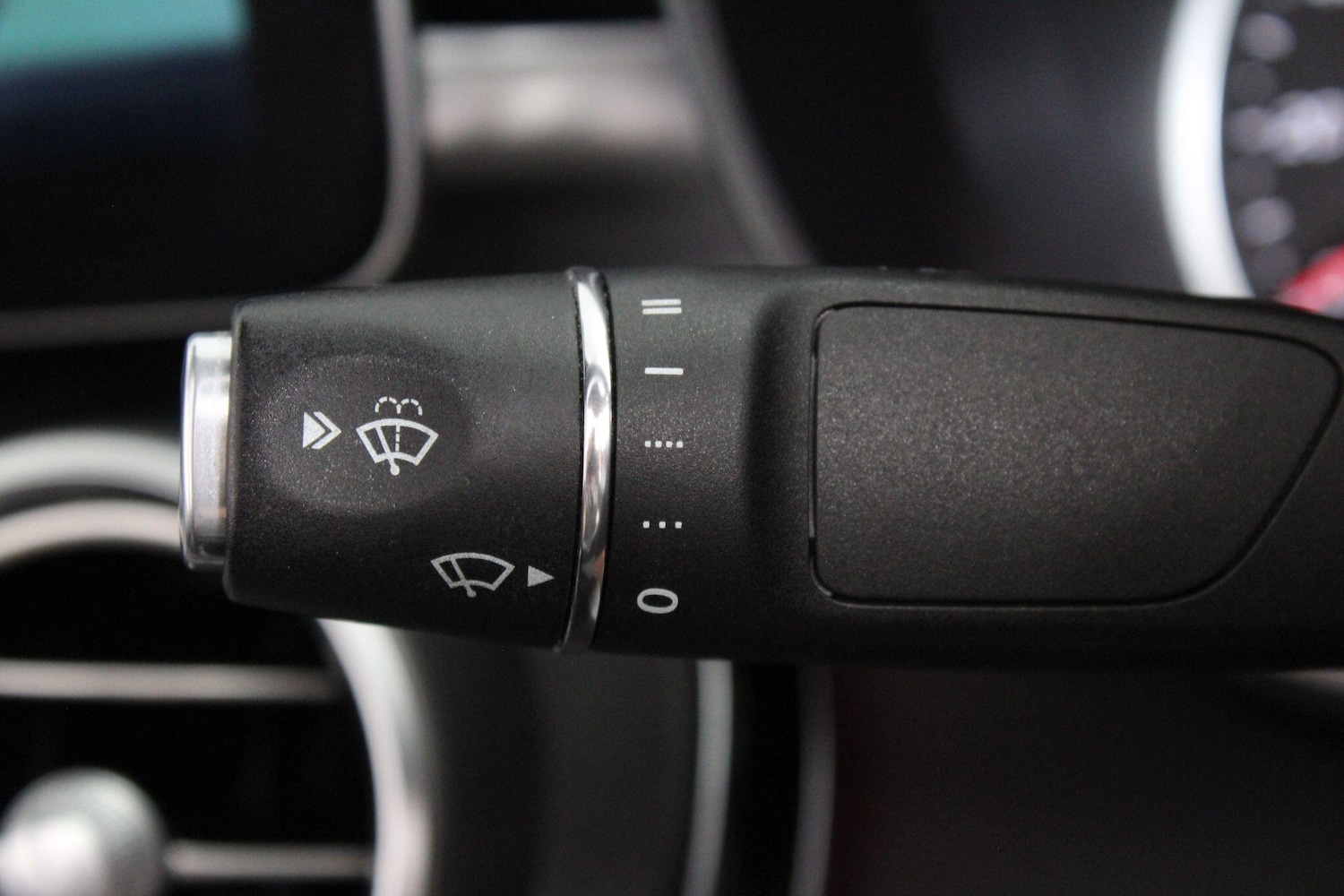 Used Mercedes-Benz C Class 2019 for sale - 76989932: Photo 39