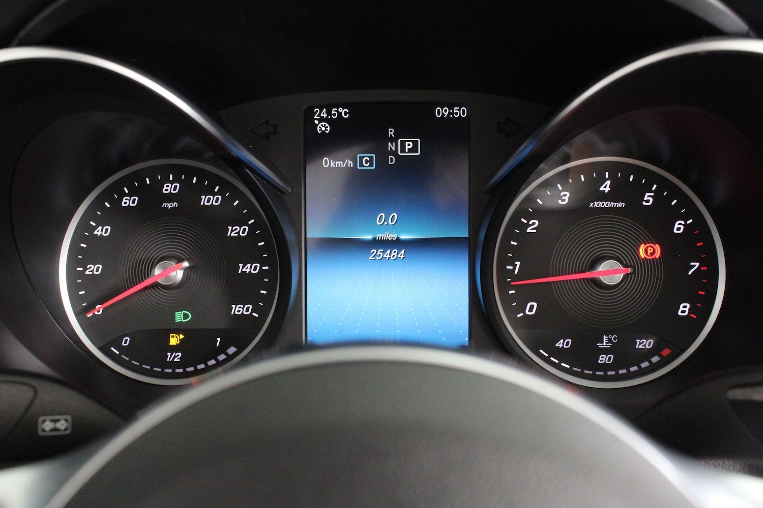 Used Mercedes-Benz C Class 2019 for sale - 76989932: Photo 64