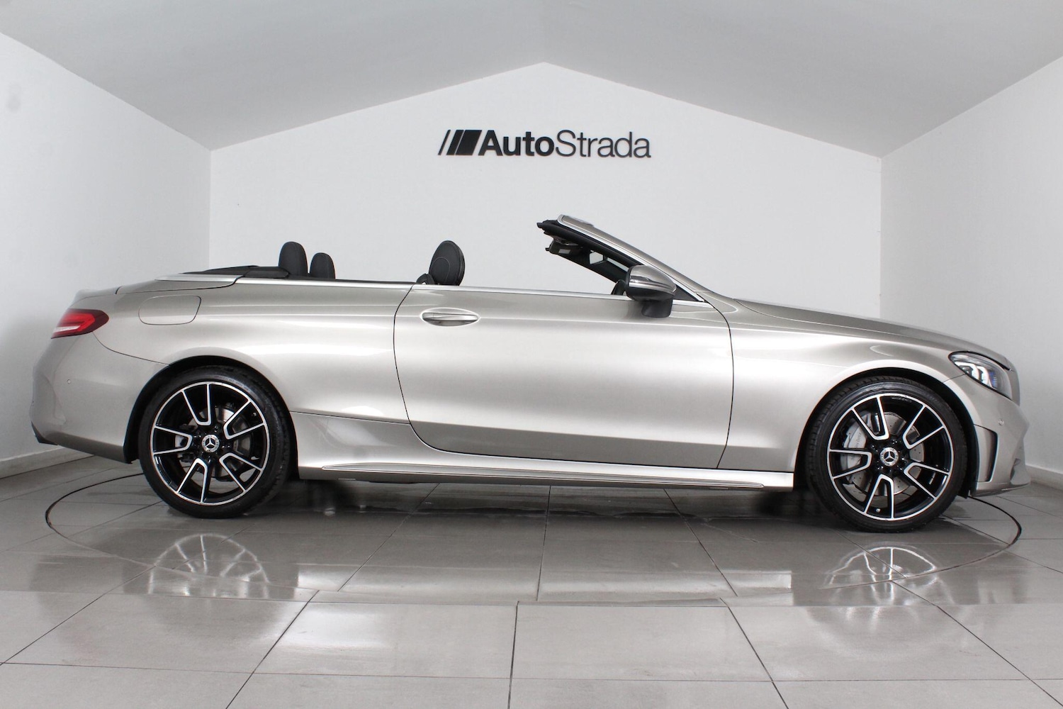 Used Mercedes-Benz C Class 2019 for sale - 76989932: Photo 7