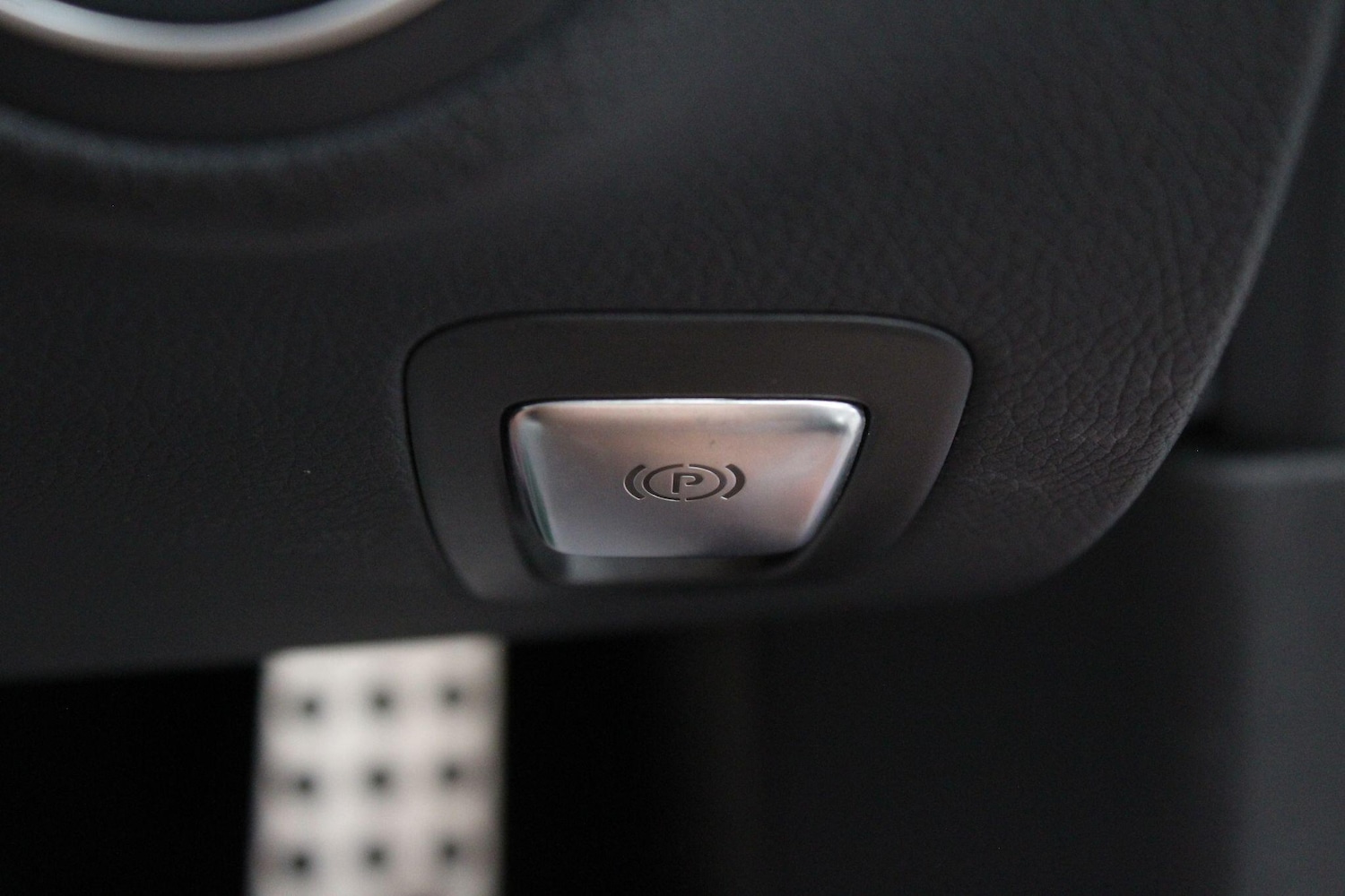 Used Mercedes-Benz C Class 2019 for sale - 76989932: Photo 70