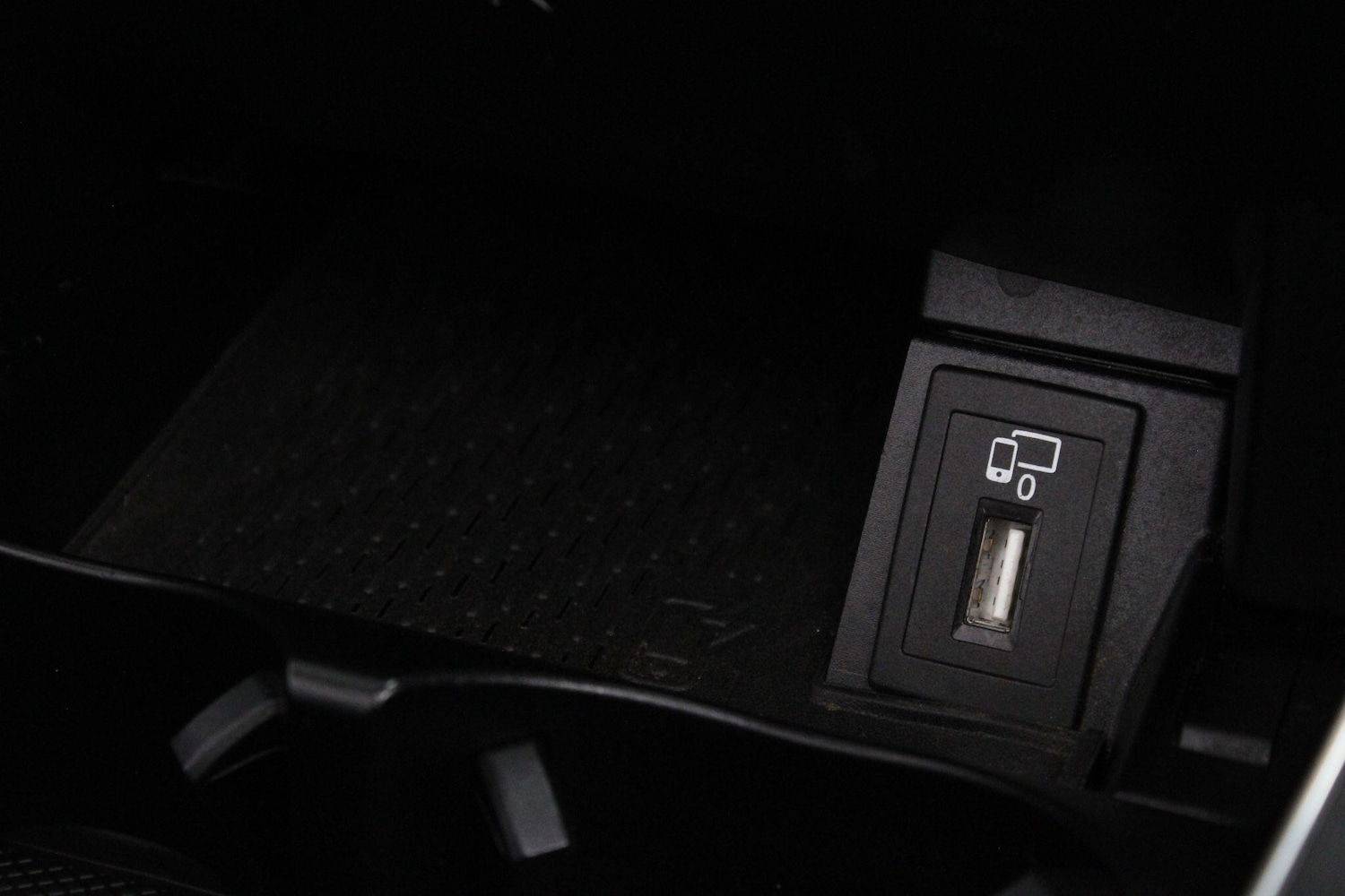 Used Mercedes-Benz C Class 2019 for sale - 76989932: Photo 73