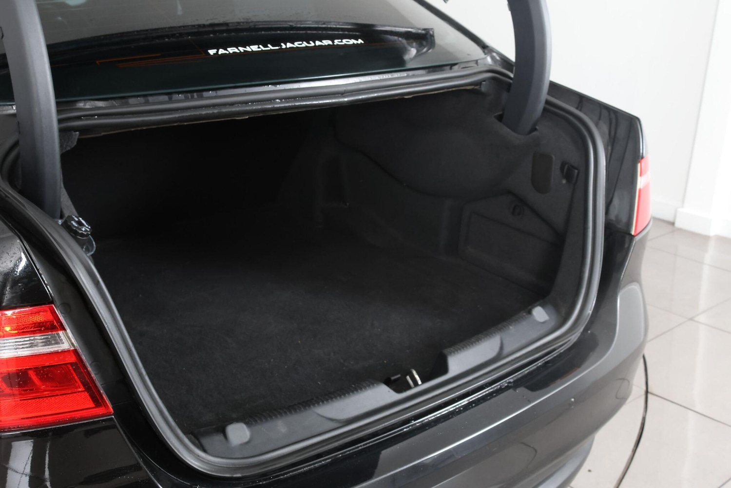 Used Jaguar XE for sale - 77279189: Photo 49