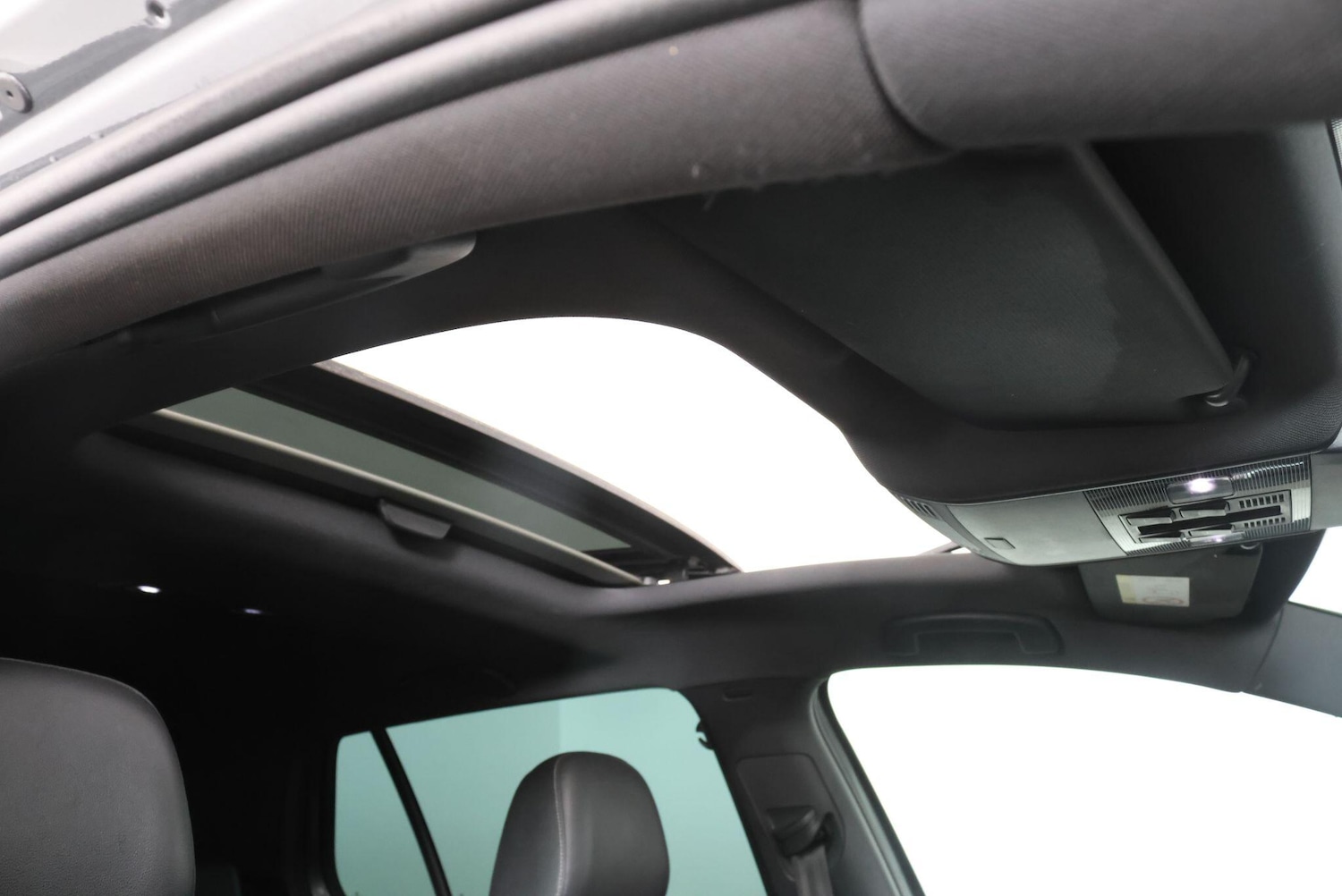 Used Volkswagen Golf for sale - 77598465: Photo 4