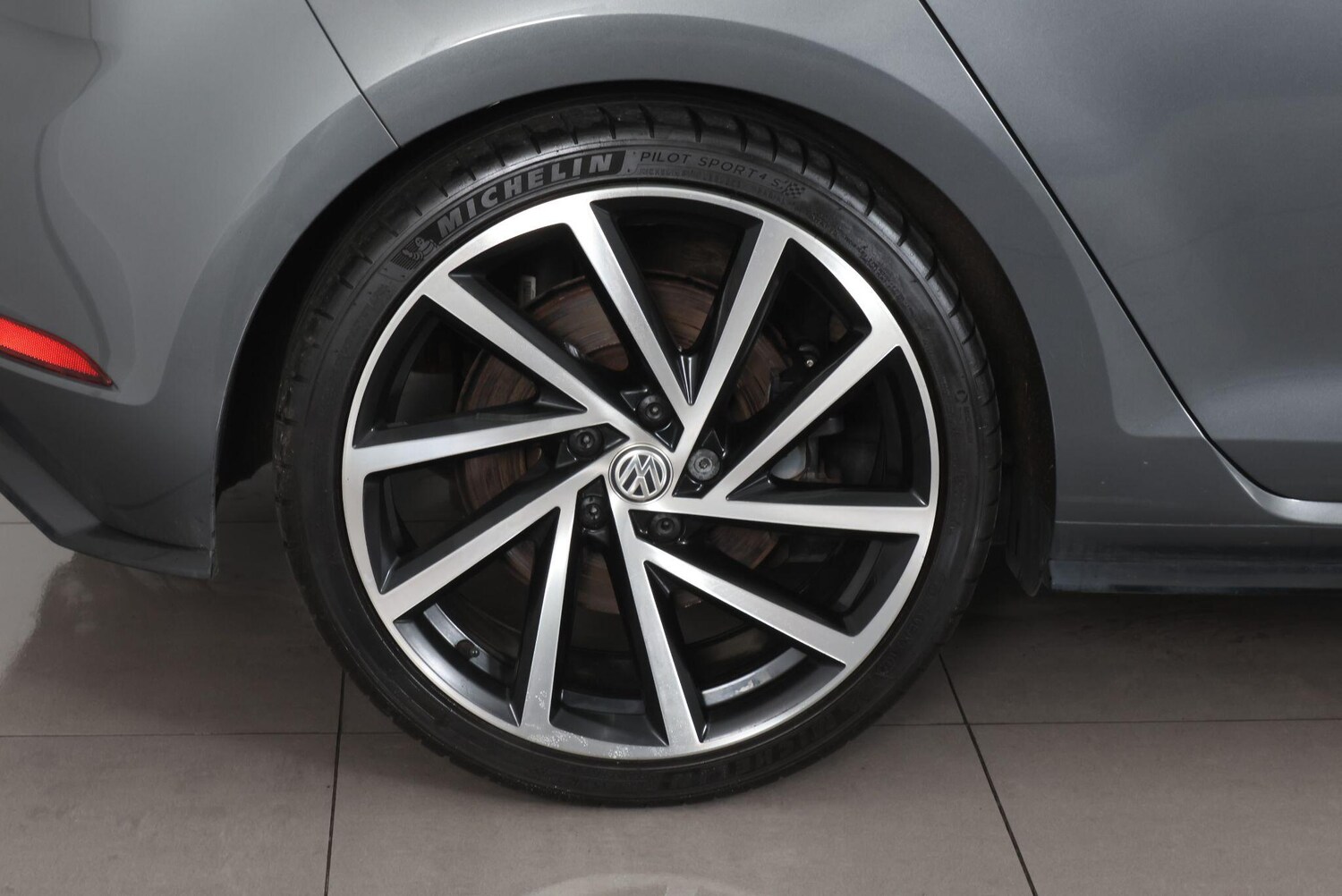 Used Volkswagen Golf for sale - 77598465: Photo 93