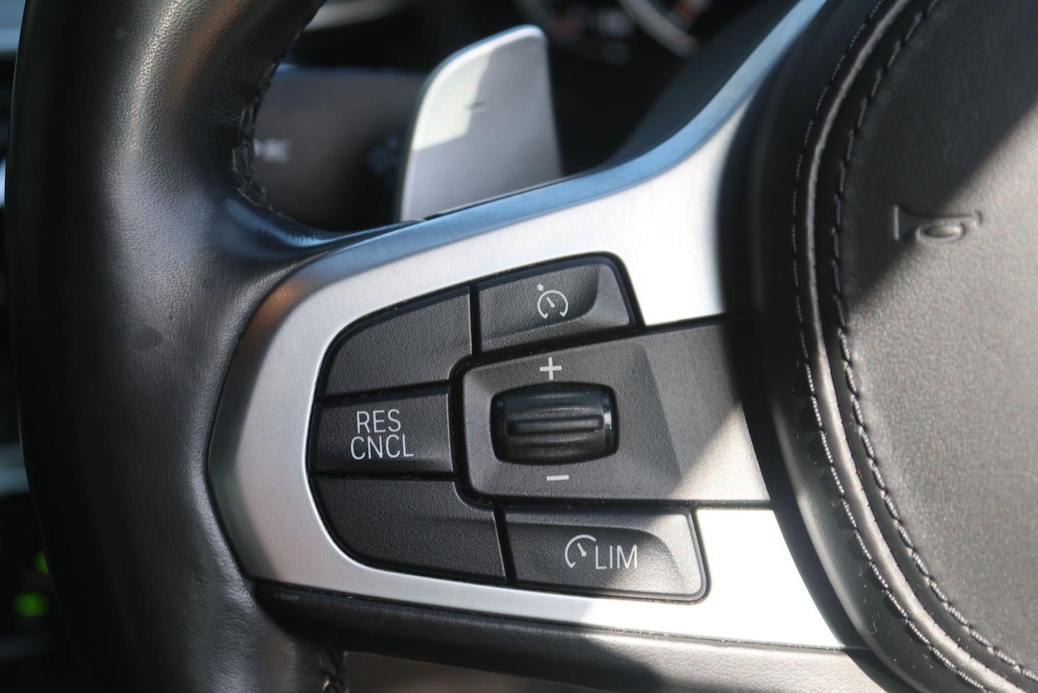 Used BMW 5 Series 2018 for sale - 78184395: Photo 13