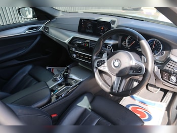 Used BMW 5 Series 2018 for sale - 78184395: Photo