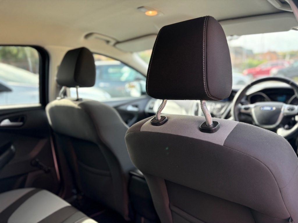 Used Ford Focus 2013 for sale - 75922971: Photo 11