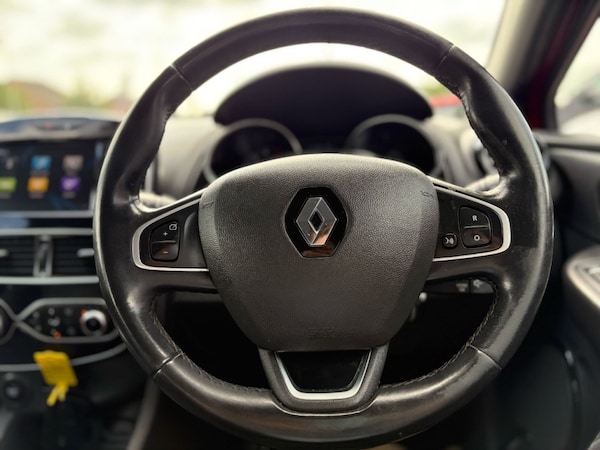 Used Renault Clio 2018 for sale - 74903739: Photo 15