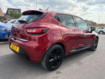 Used Renault Clio 2018 for sale - 74903739: Photo