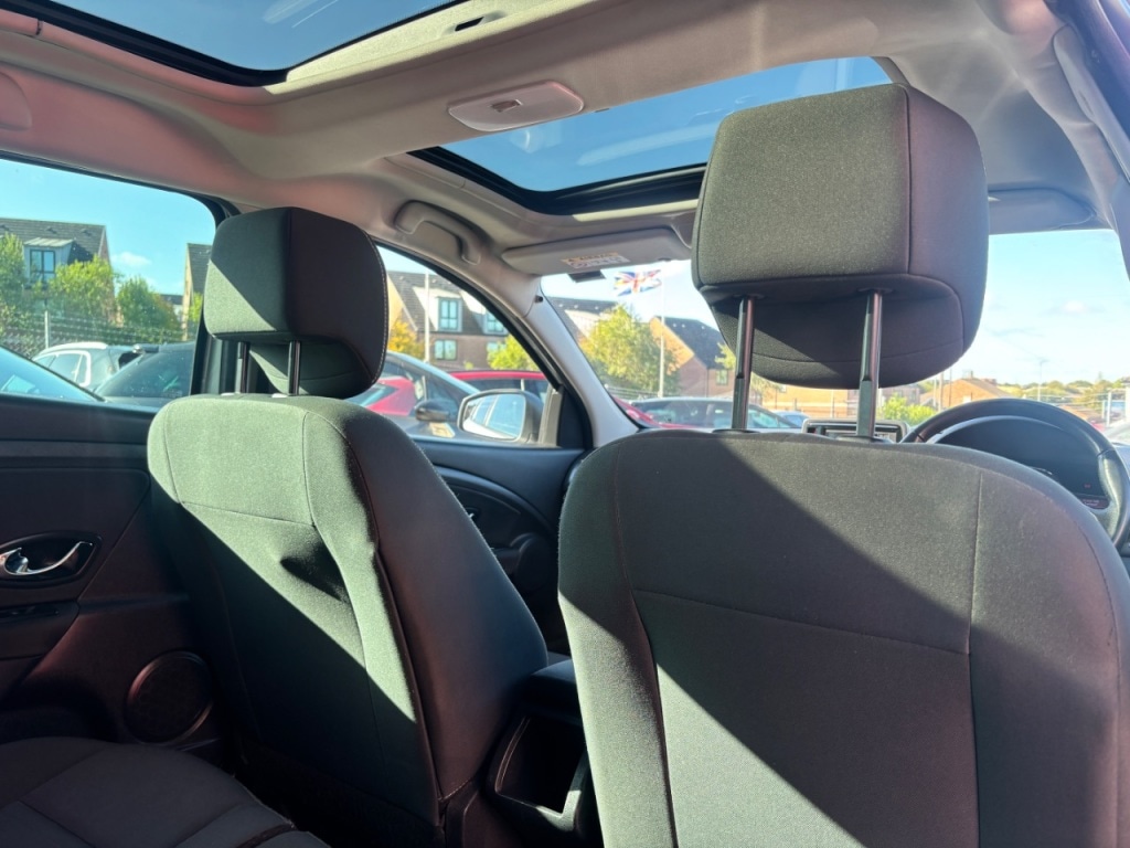 Used Renault Megane 2014 for sale - 75830224: Photo 10