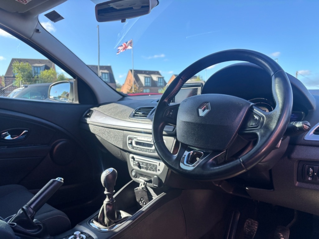 Used Renault Megane 2014 for sale - 75830224: Photo 13