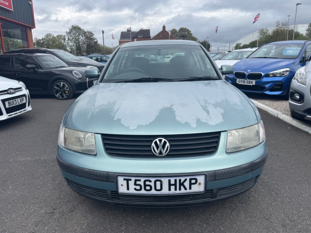 Used Volkswagen Passat 1999 for sale - 76197147: Photo 2