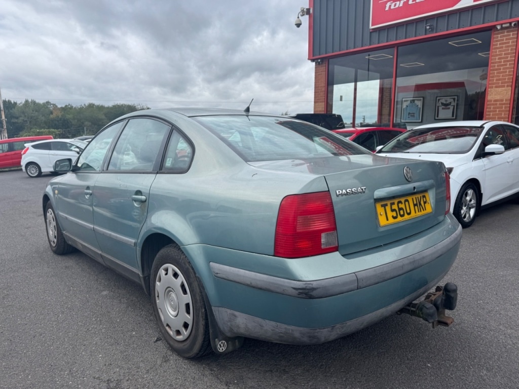 Used Volkswagen Passat 1999 for sale - 76197147: Photo 5