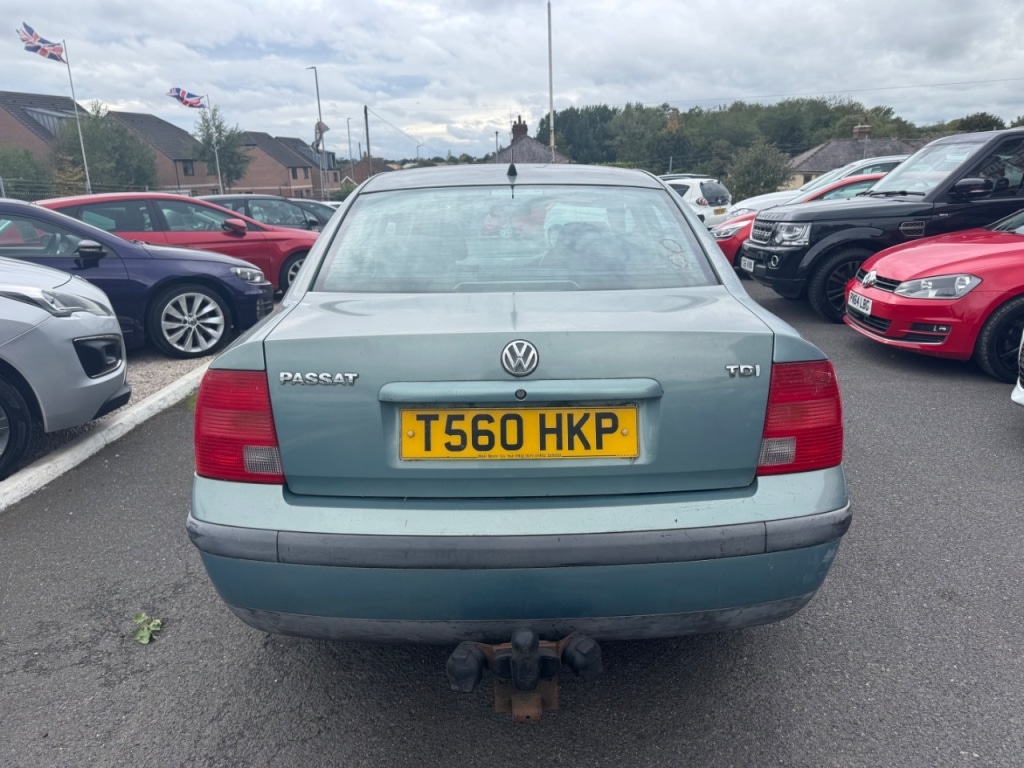 Used Volkswagen Passat 1999 for sale - 76197147: Photo 6