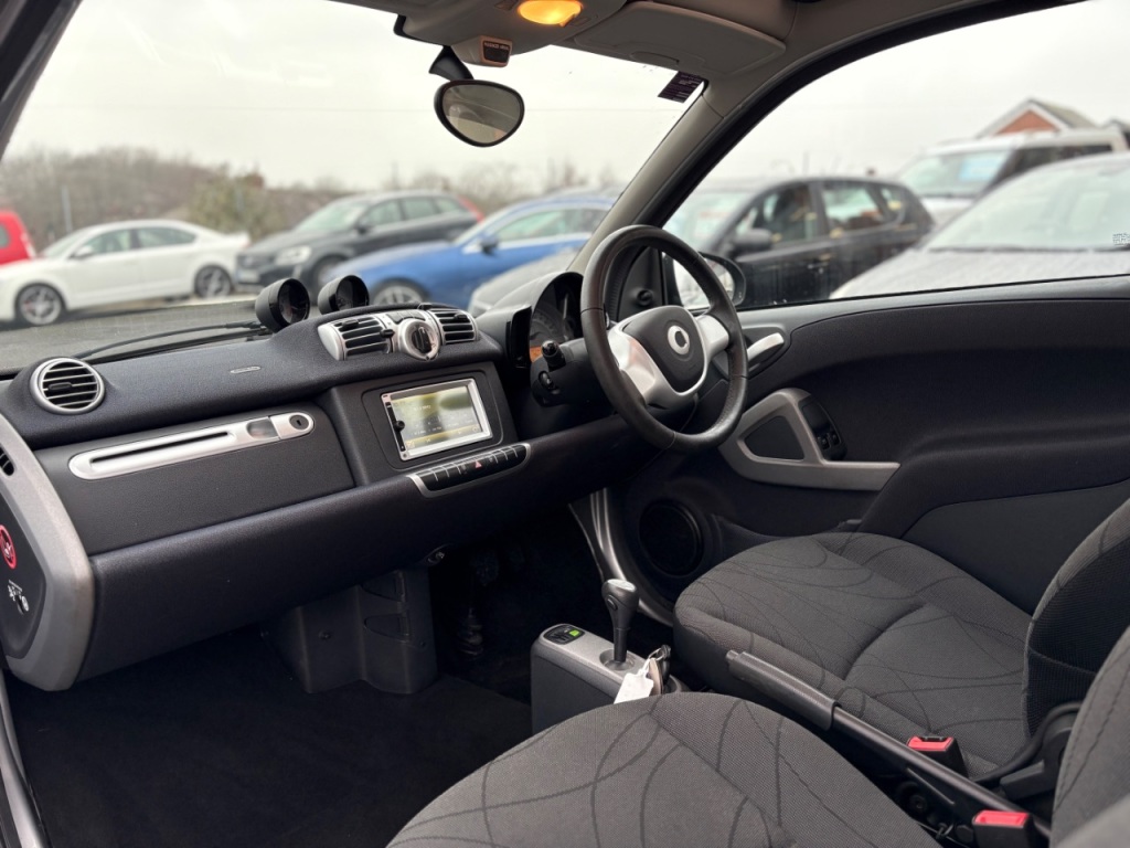 Used smart fortwo 2013 for sale - 77327530: Photo 3