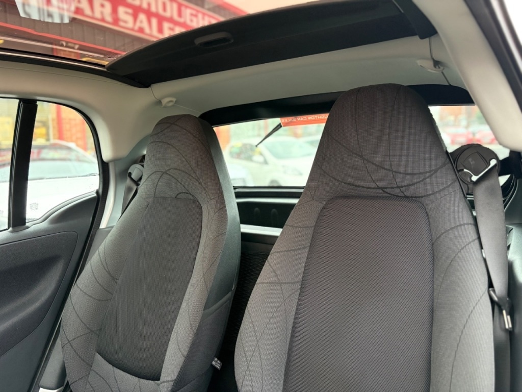 Used smart fortwo 2013 for sale - 77327530: Photo 4