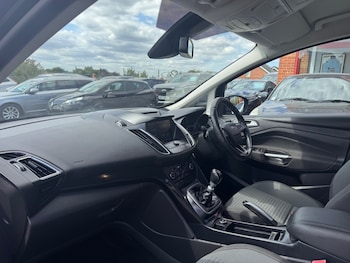 Used Ford C-Max 2015 for sale - 79209446: Photo