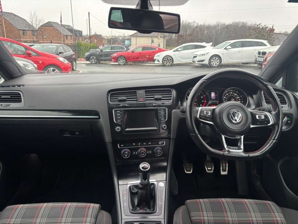 Used Volkswagen Golf 2014 for sale - 77249192: Photo 12