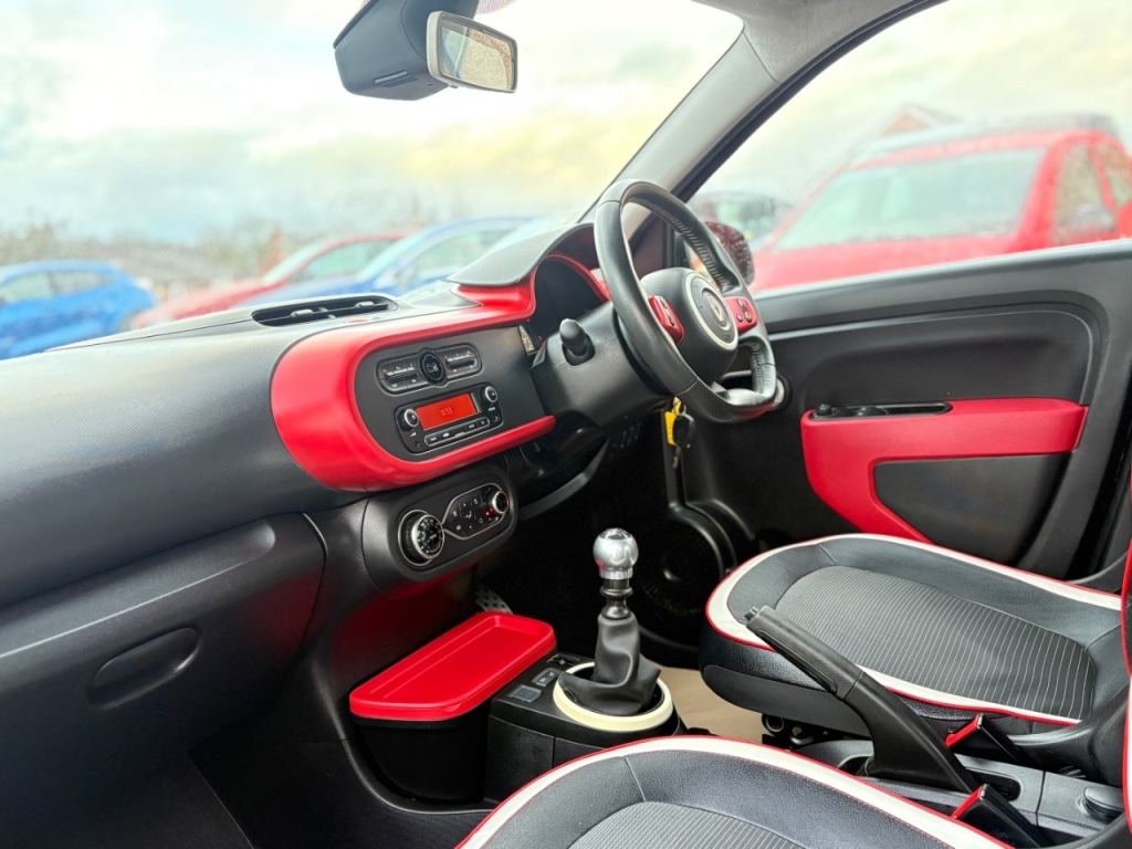 Used Renault Twingo 2015 for sale - 77249190: Photo 3