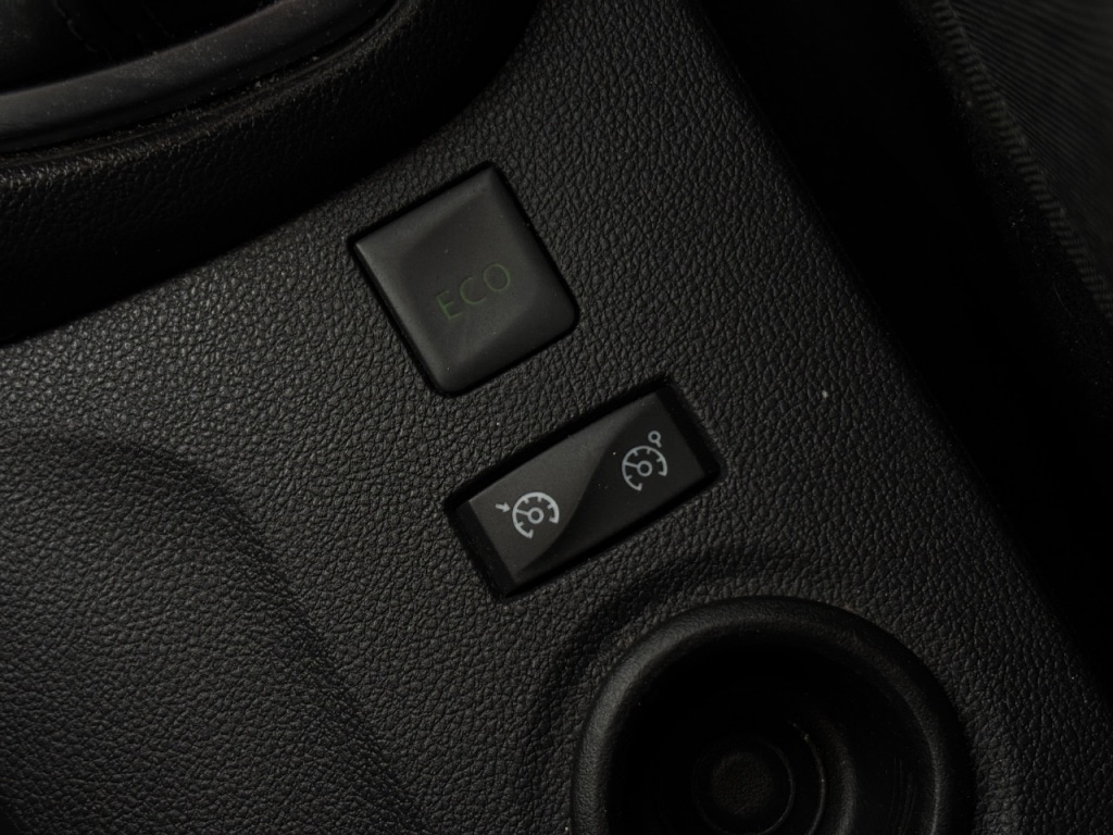 Used Renault Captur 2019 for sale - 77296963: Photo 24