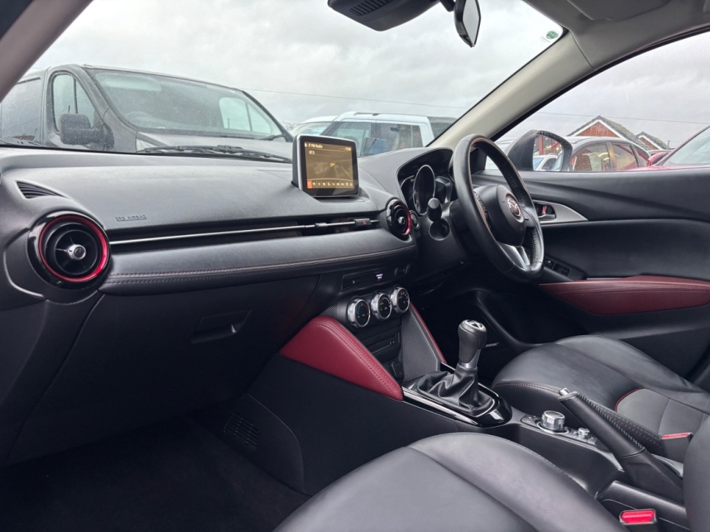 Used Mazda CX-3 2017 for sale - 76863120: Photo 3