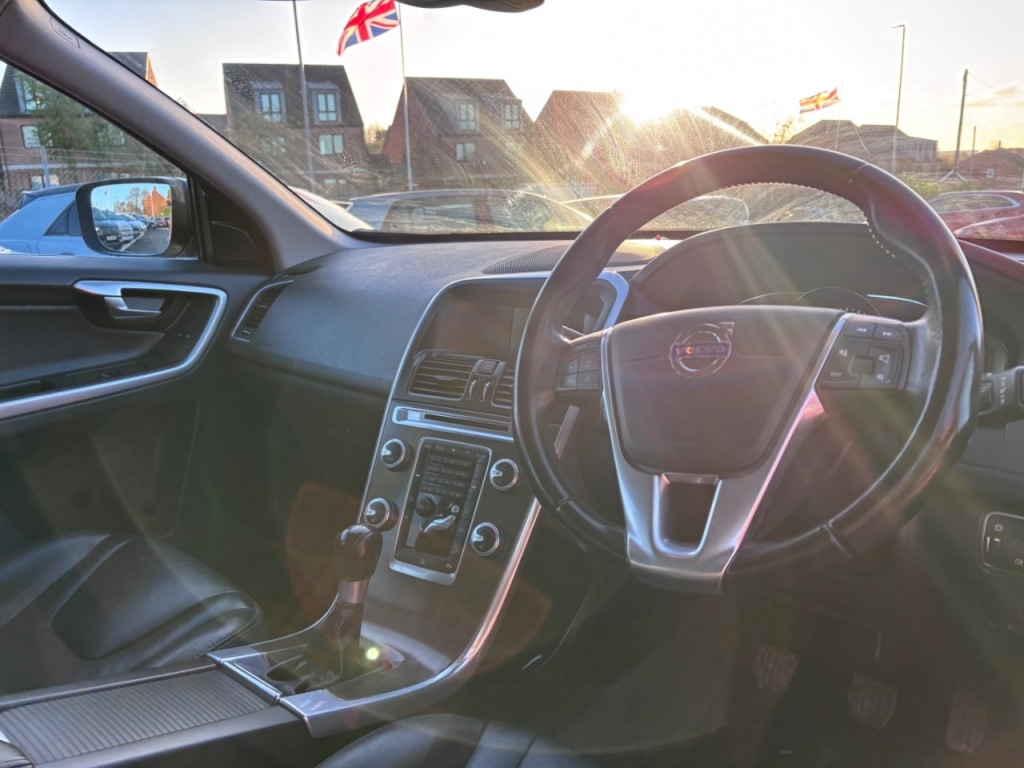 Used Volvo XC60 2014 for sale - 76569356: Photo 13