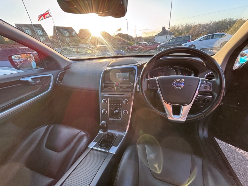 Used Volvo XC60 2014 for sale - 76569356: Photo 23