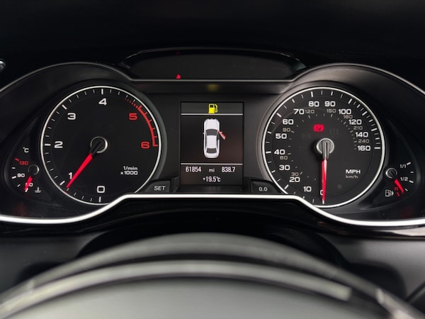 Used Audi A4 2012 for sale - 75692664: Photo 24