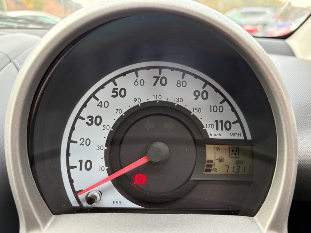 Used Toyota AYGO 2006 for sale - 76495684: Photo 18