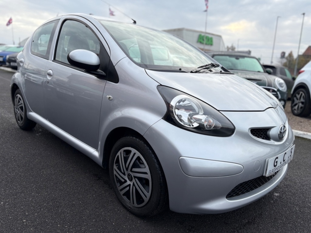 Used Toyota AYGO 2006 for sale - 76495684: Photo 2