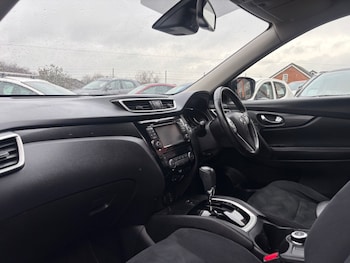 Used Nissan X-Trail 2017 for sale - 77620812: Photo