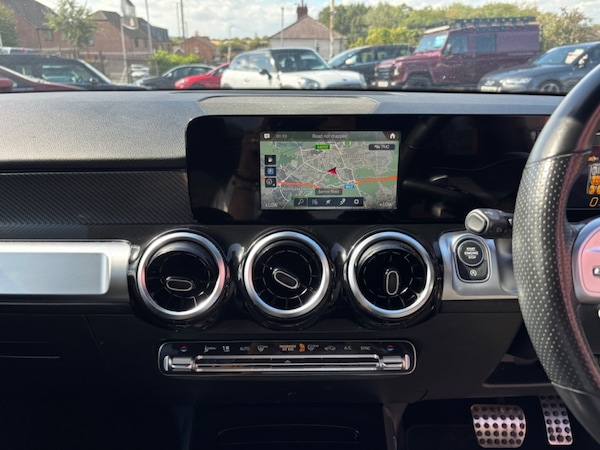 Used Mercedes-Benz GLB 2021 for sale - 75597304: Photo 18