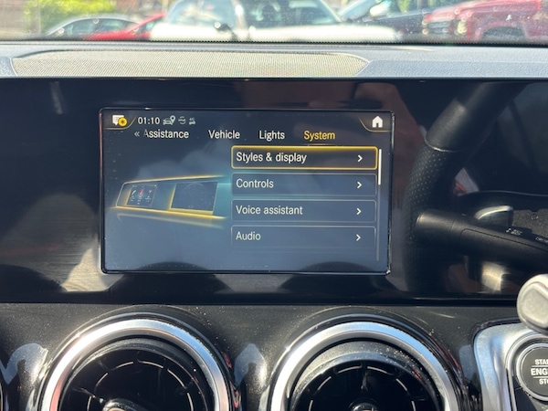Used Mercedes-Benz GLB 2021 for sale - 75597304: Photo 24