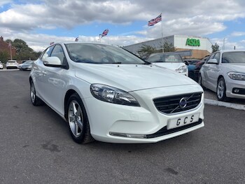 Used Volvo V40 2013 for sale - 75358746: Photo