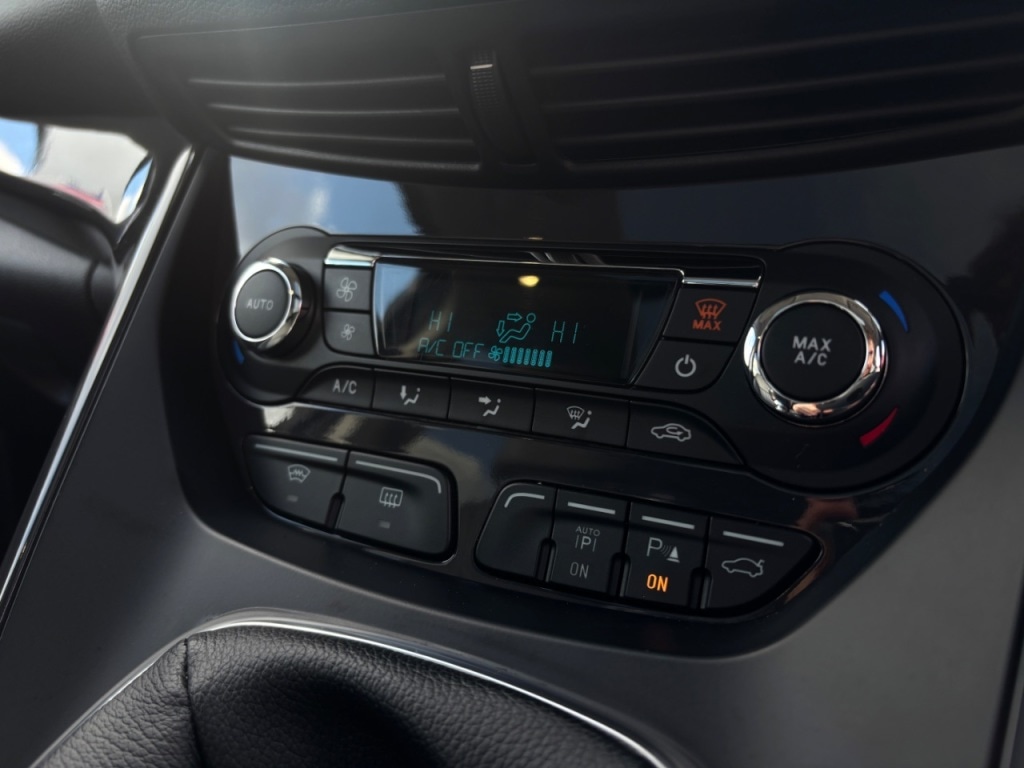 Used Ford Kuga 2014 for sale - 77226258: Photo 21