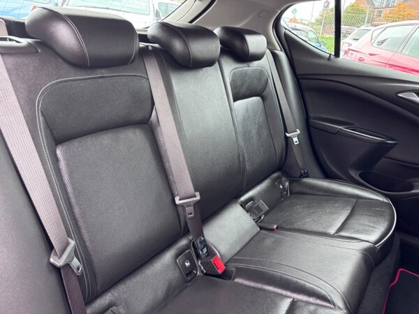 Used Vauxhall Astra 2015 for sale - 75997805: Photo 10