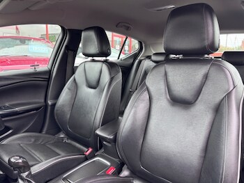 Used Vauxhall Astra 2015 for sale - 75997805: Photo 4