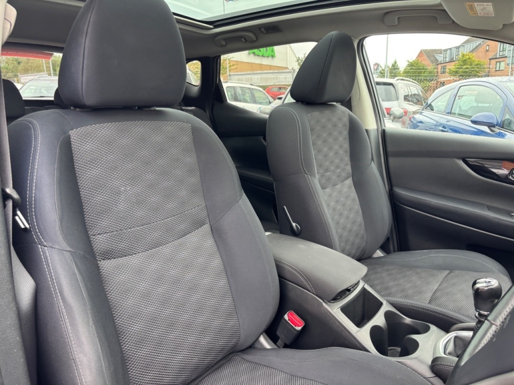 Used Nissan Qashqai 2016 for sale - 75692666: Photo 14