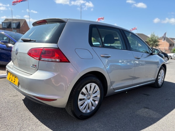 Used Volkswagen Golf 2015 for sale - 74844026: Photo 10