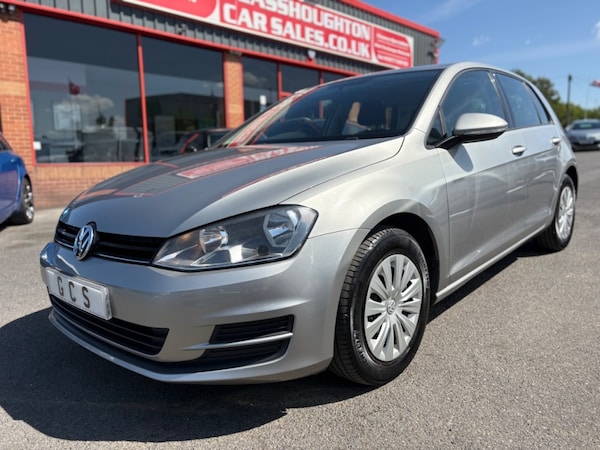 Used Volkswagen Golf 2015 for sale - 74844026: Photo 1