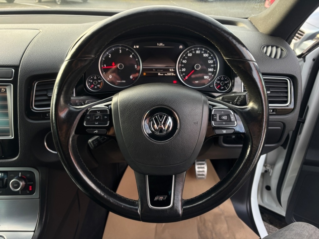 Used Volkswagen Touareg 2015 for sale - 77061473: Photo 23