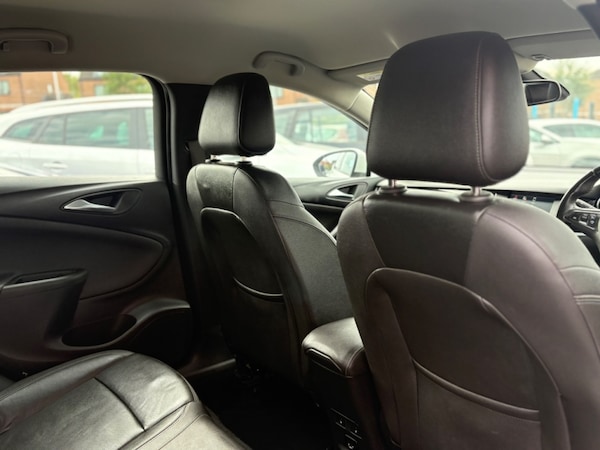 Used Vauxhall Astra 2017 for sale - 75997840: Photo 11