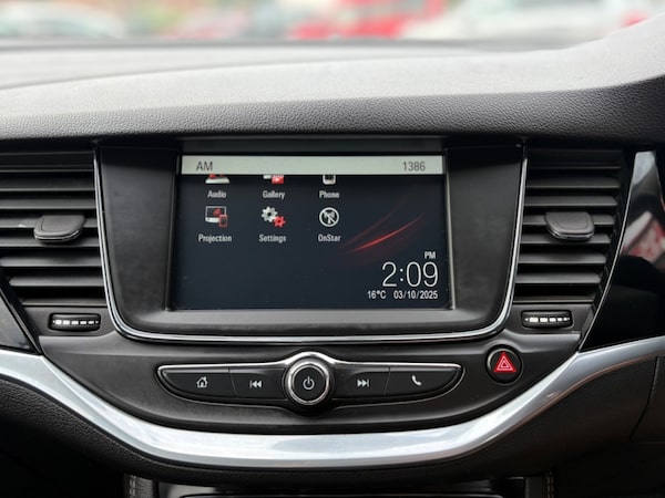 Used Vauxhall Astra 2017 for sale - 75997840: Photo 17