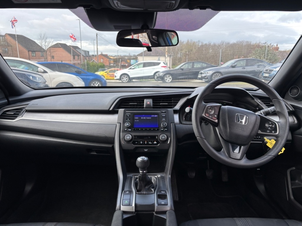 Used Honda Civic 2017 for sale - 77394065: Photo 12